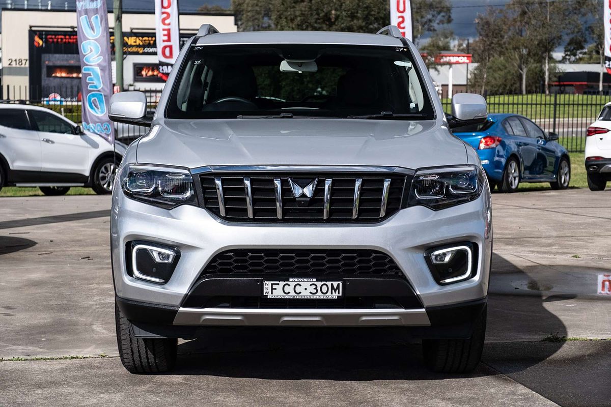 2023 Mahindra Scorpio Z8
