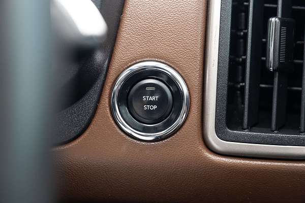 2023 Mahindra Scorpio Z8