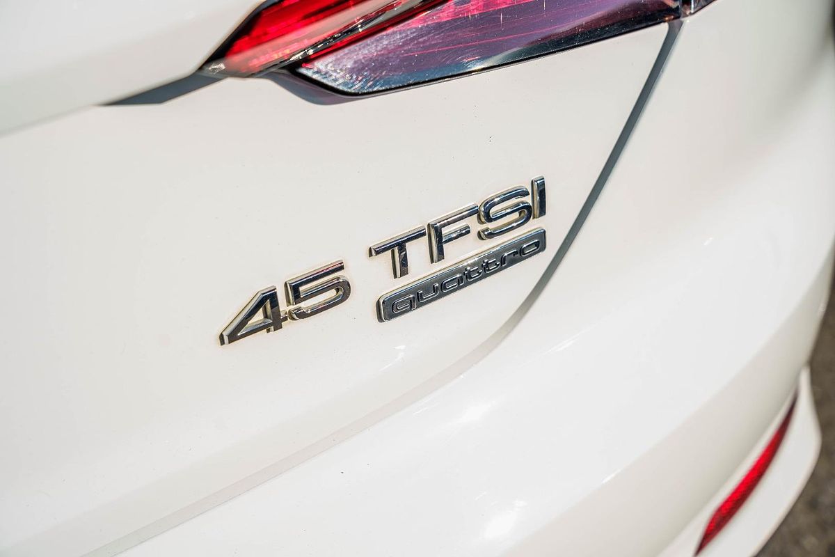 2018 Audi A5 45 TFSI sport F5