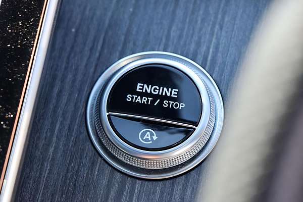 2024 Mercedes-Benz C-Class C200 W206