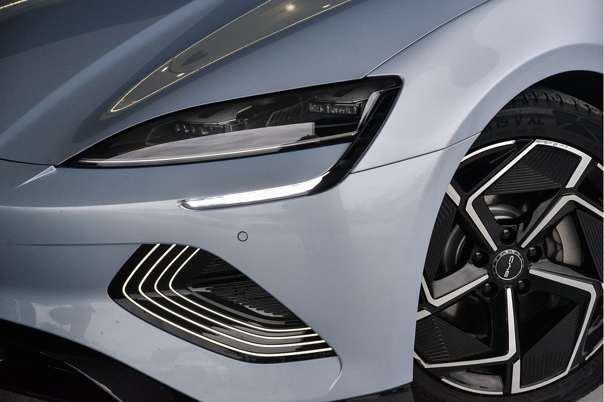 2024 BYD Seal Premium