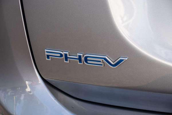 2014 Mitsubishi Outlander PHEV Aspire ZJ
