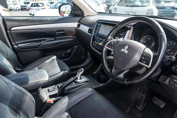 2014 Mitsubishi Outlander PHEV Aspire ZJ