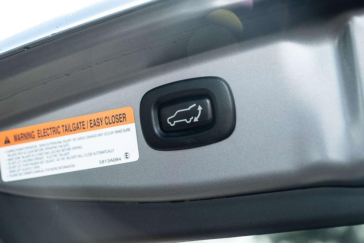 2014 Mitsubishi Outlander PHEV Aspire ZJ