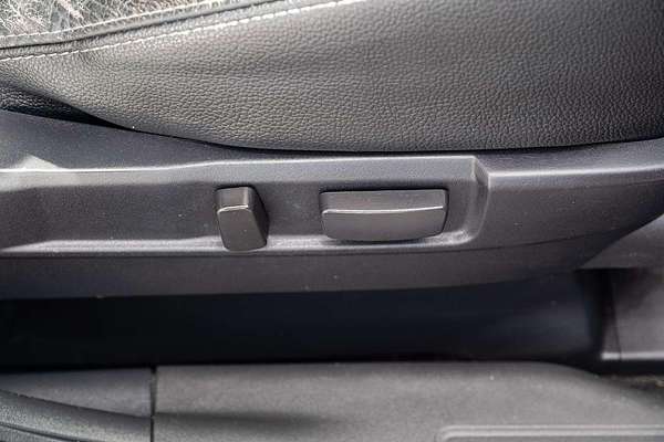 2014 Mitsubishi Outlander PHEV Aspire ZJ