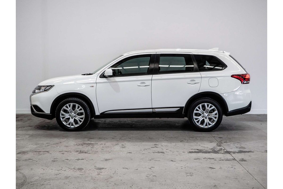 2020 Mitsubishi Outlander ES ZL