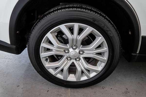2020 Mitsubishi Outlander ES ZL