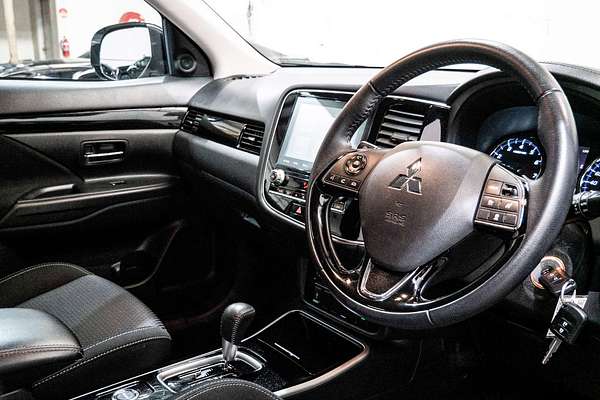 2020 Mitsubishi Outlander ES ZL