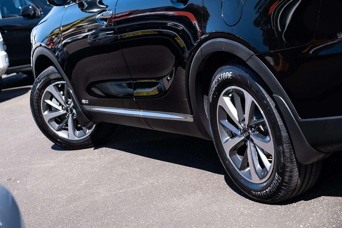 2017 Kia Sorento SLi UM