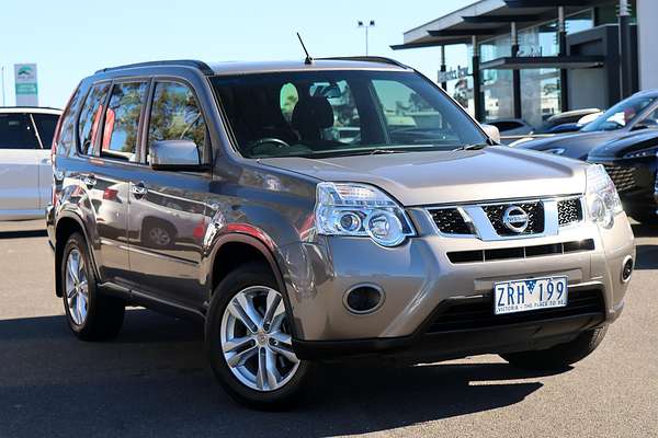2013 Nissan X-TRAIL ST T31