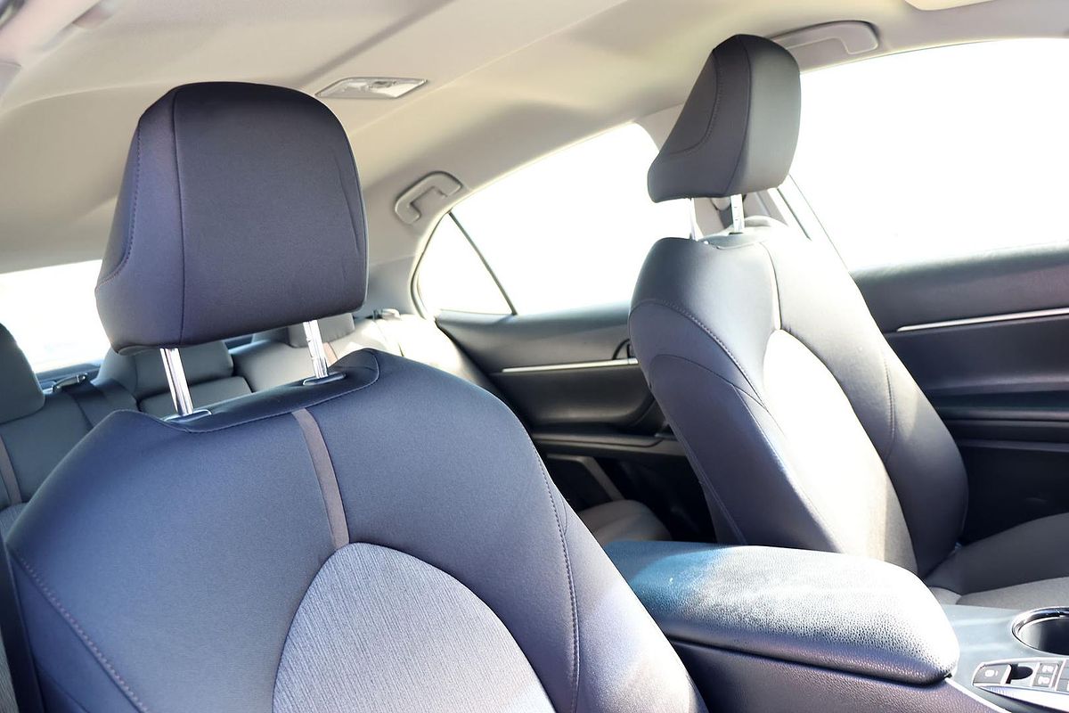 2020 Toyota Camry Ascent Sport AXVH71R