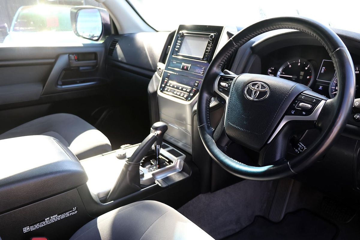 2020 Toyota Landcruiser GXL VDJ200R