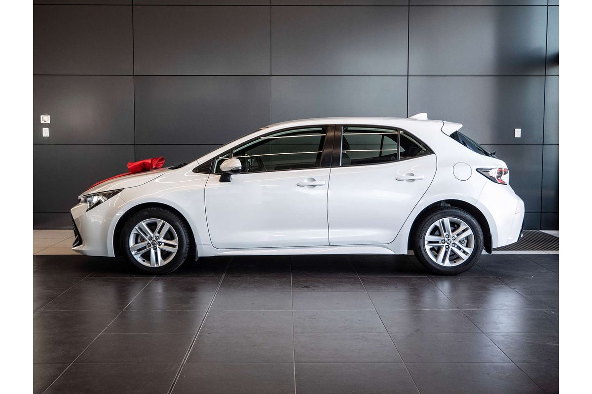 2020 Toyota Corolla Ascent Sport MZEA12R