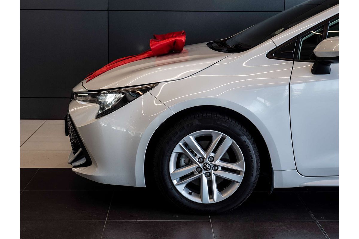 2020 Toyota Corolla Ascent Sport MZEA12R