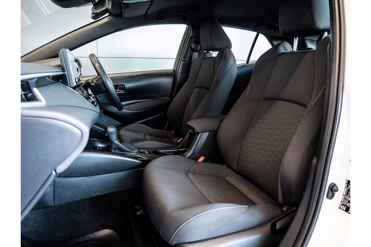2020 Toyota Corolla Ascent Sport MZEA12R