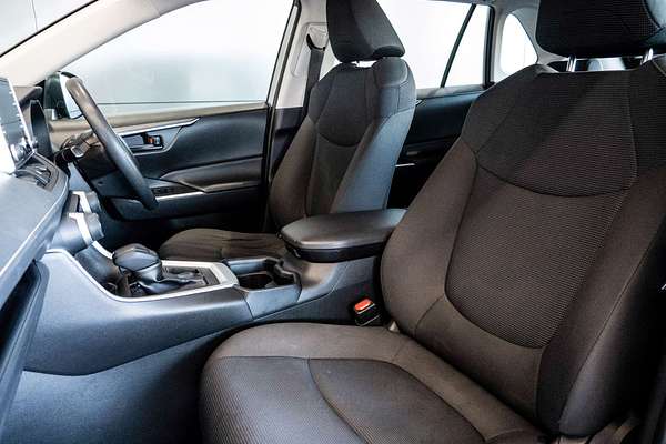 2020 Toyota RAV4 GX MXAA52R