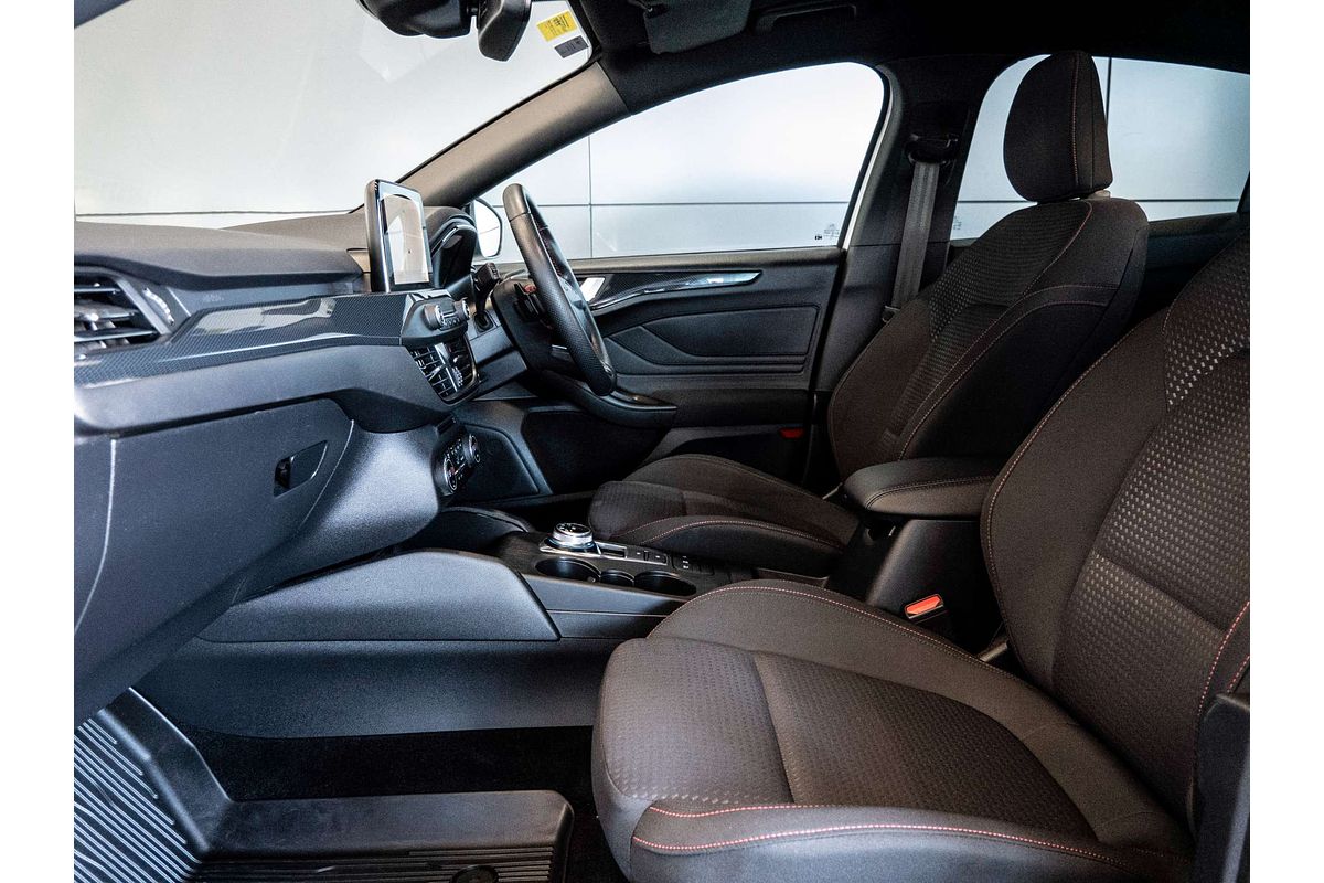 2019 Ford Focus ST-Line SA