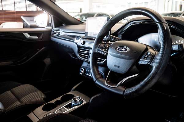 2019 Ford Focus ST-Line SA