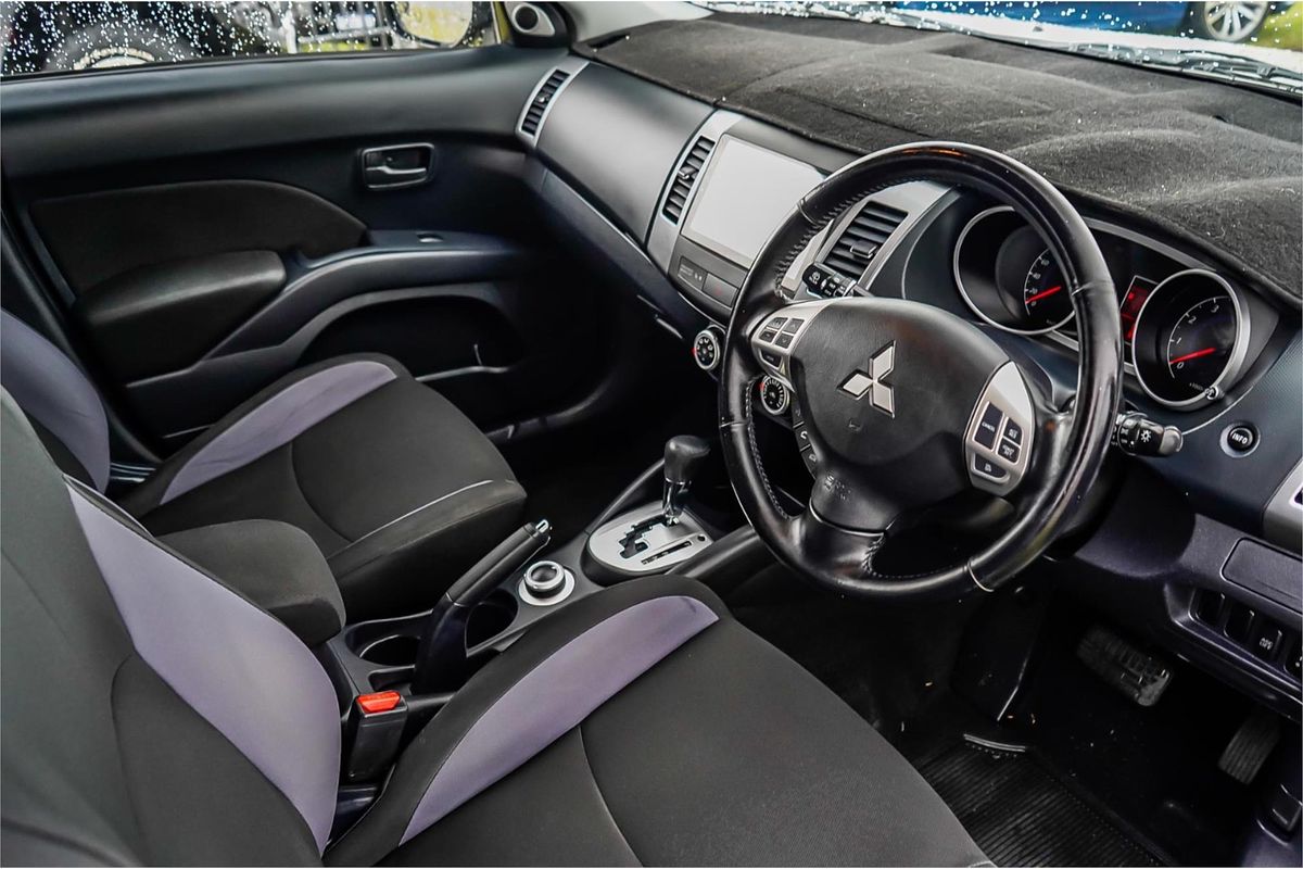 2009 Mitsubishi Outlander LS ZG