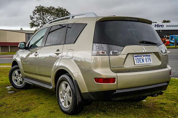 2009 Mitsubishi Outlander LS ZG