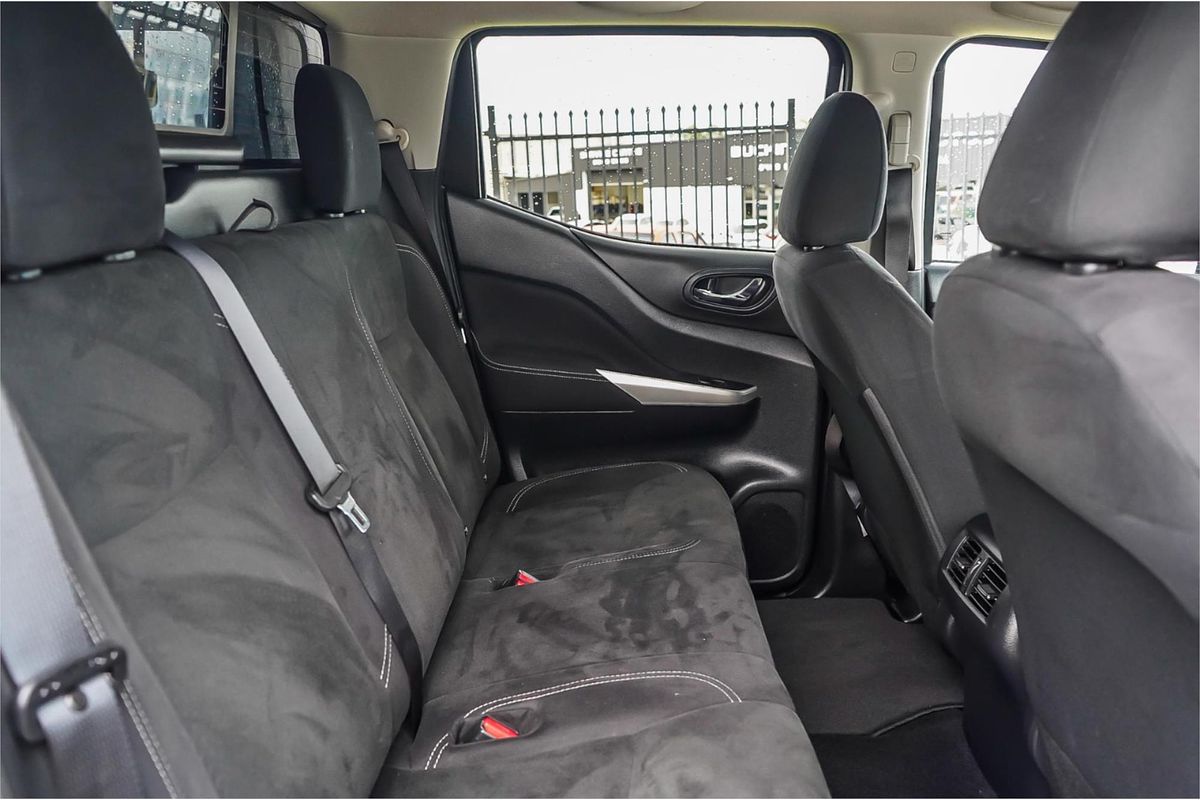2018 Nissan Navara ST D23 Series 3 4X4