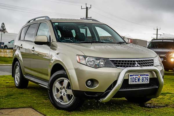 2009 Mitsubishi Outlander LS ZG