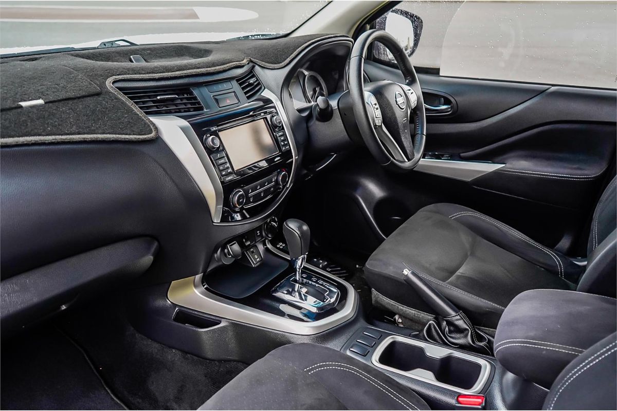 2018 Nissan Navara ST D23 Series 3 4X4