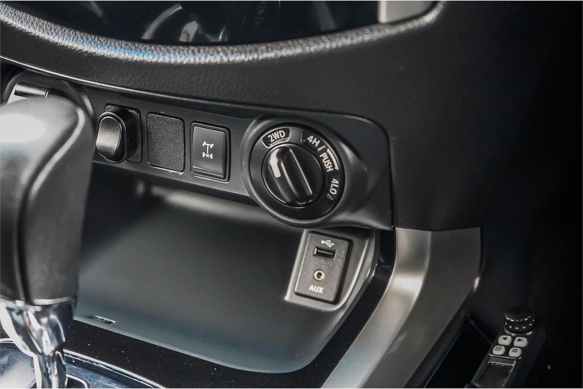 2018 Nissan Navara ST D23 Series 3 4X4