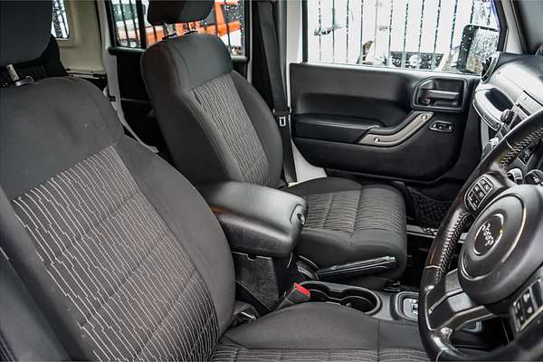 2011 Jeep Wrangler Unlimited Sport JK
