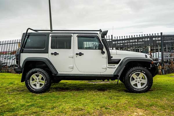 2011 Jeep Wrangler Unlimited Sport JK