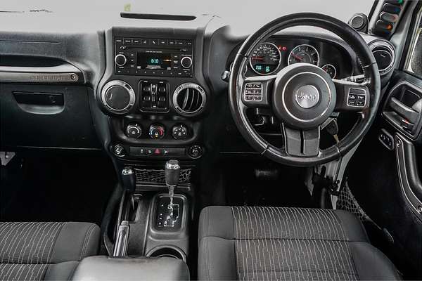 2011 Jeep Wrangler Unlimited Sport JK