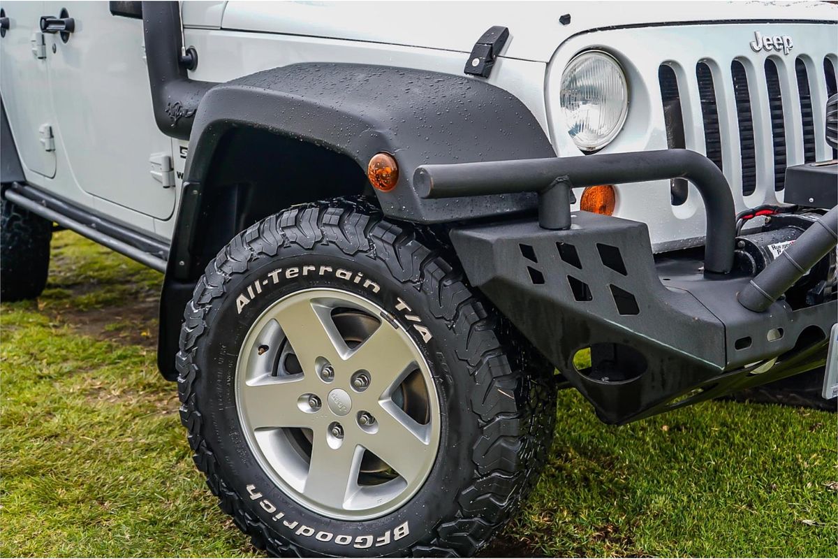 2011 Jeep Wrangler Unlimited Sport JK