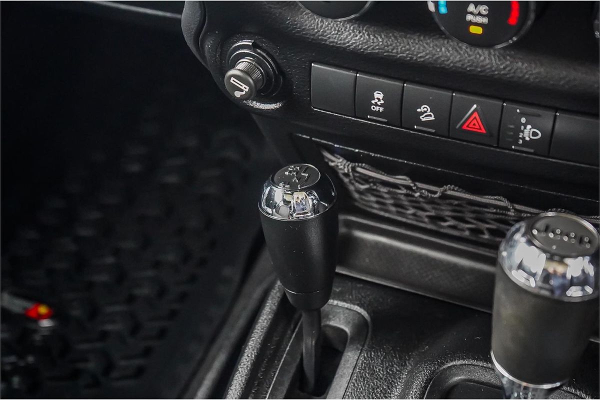 2011 Jeep Wrangler Unlimited Sport JK
