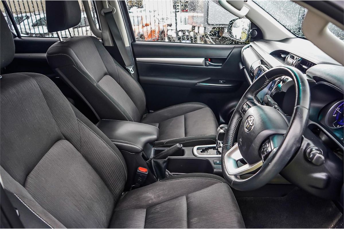 2018 Toyota Hilux SR5 GUN126R 4X4