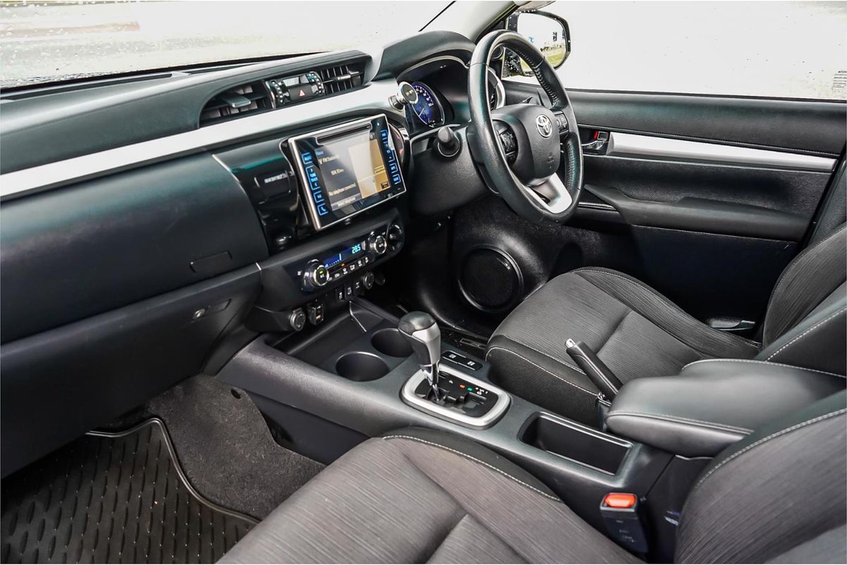 2018 Toyota Hilux SR5 GUN126R 4X4