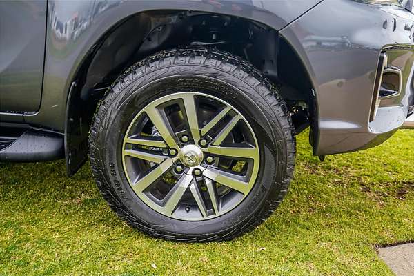 2018 Toyota Hilux SR5 GUN126R 4X4