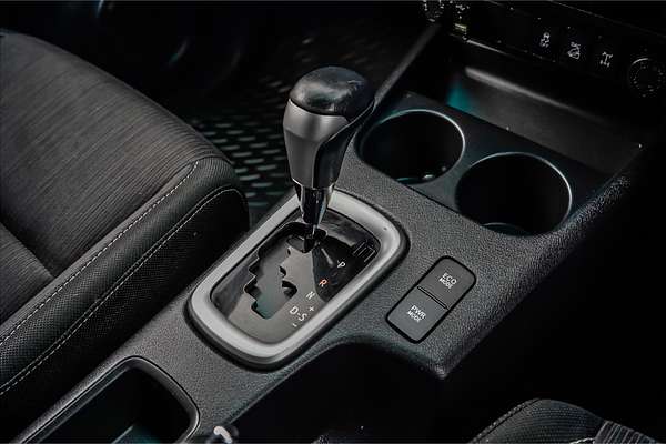 2018 Toyota Hilux SR5 GUN126R 4X4