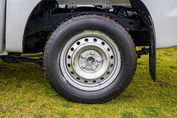 2013 Toyota Hilux SR KUN16R Rear Wheel Drive