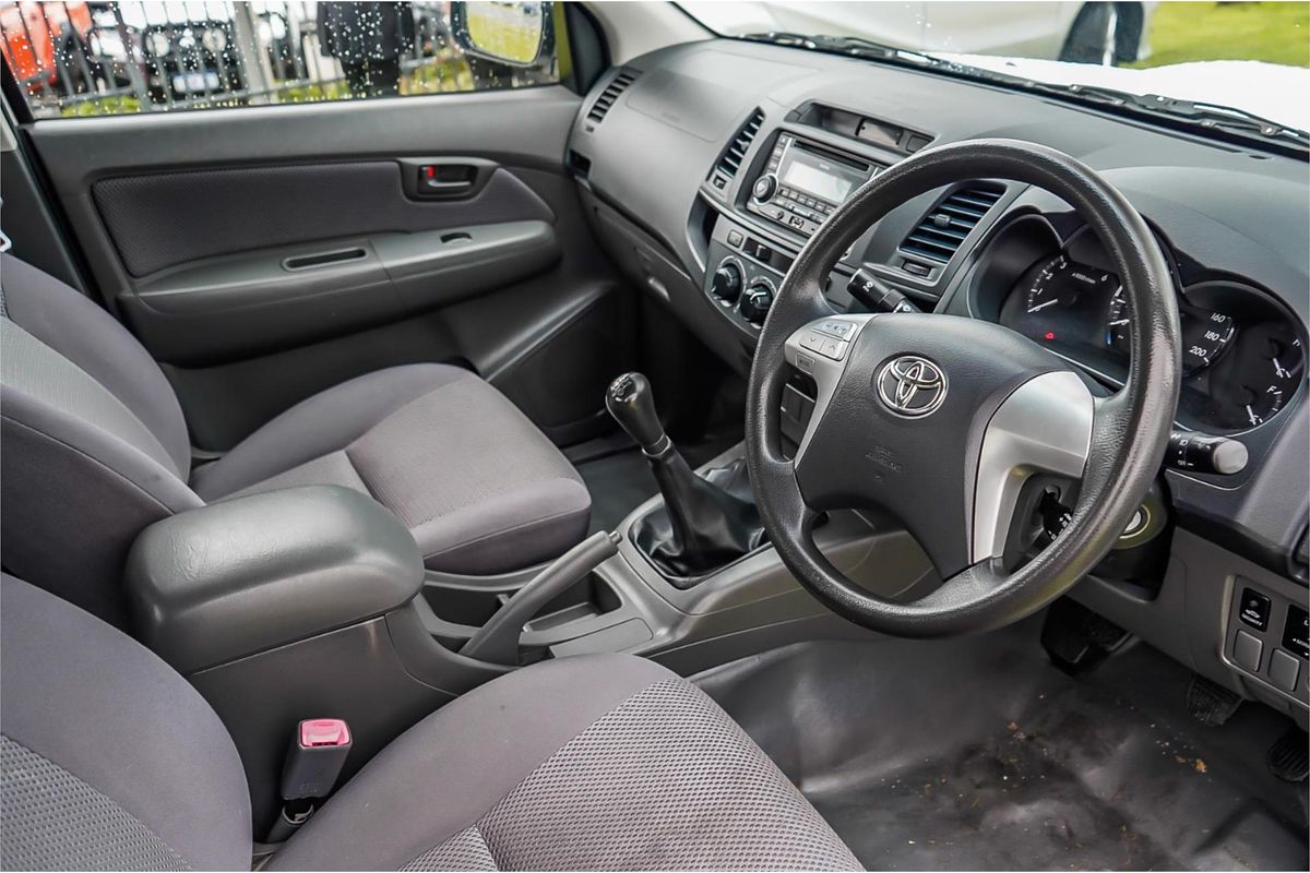 2013 Toyota Hilux SR KUN16R Rear Wheel Drive
