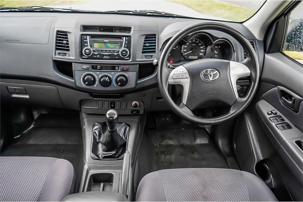 2013 Toyota Hilux SR KUN16R Rear Wheel Drive