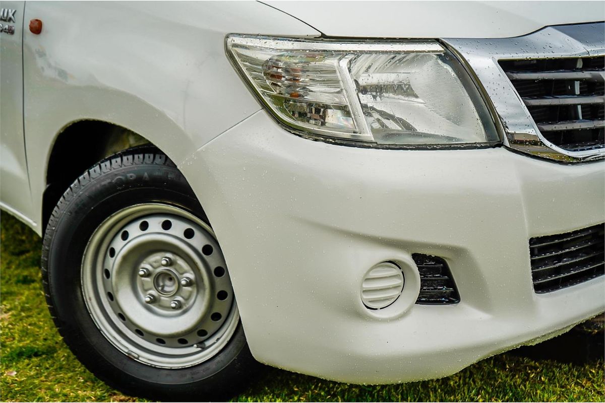 2013 Toyota Hilux SR KUN16R Rear Wheel Drive