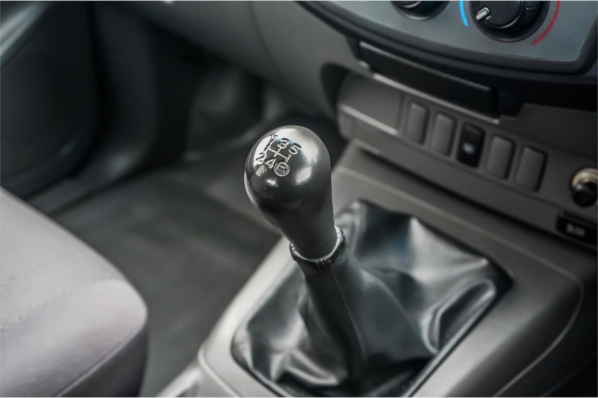 2013 Toyota Hilux SR KUN16R Rear Wheel Drive
