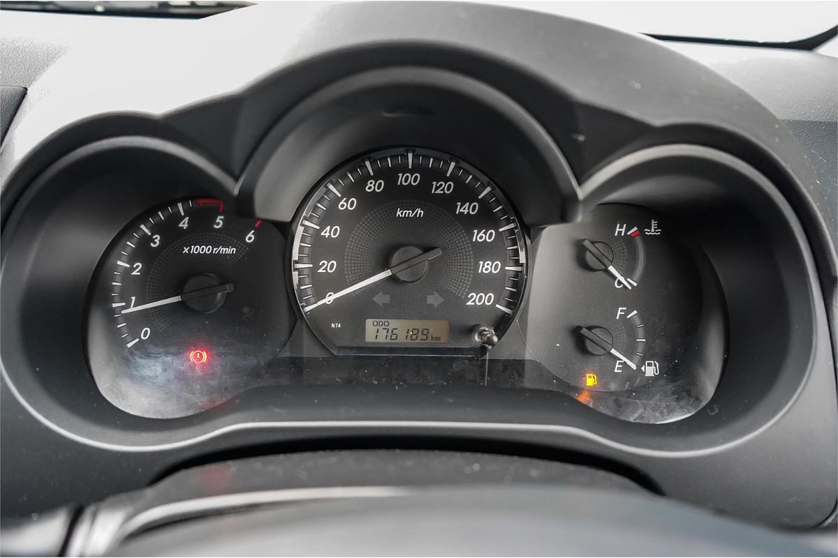 2013 Toyota Hilux SR KUN16R Rear Wheel Drive