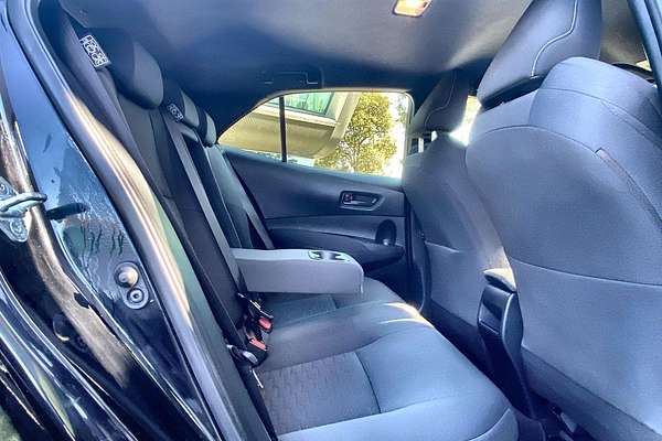 2020 Toyota Corolla Ascent Sport Hybrid ZWE211R