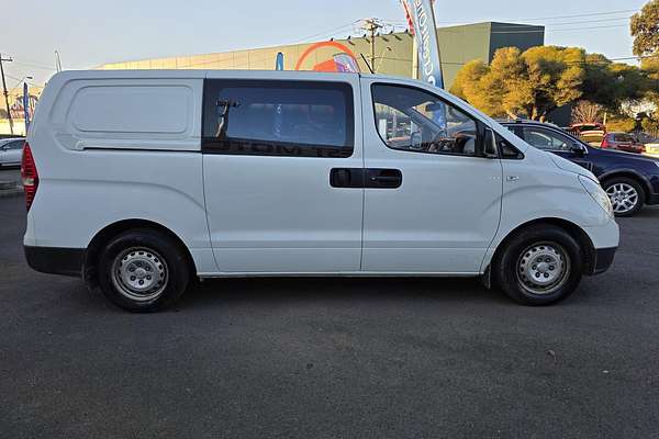 2011 Hyundai iLoad TQ-V