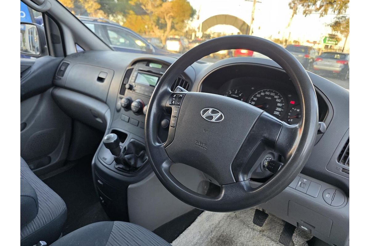2011 Hyundai iLoad TQ-V