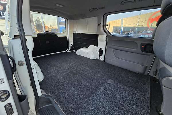 2011 Hyundai iLoad TQ-V