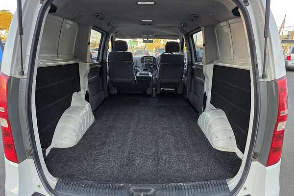 2011 Hyundai iLoad TQ-V