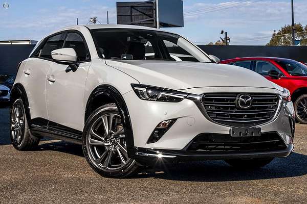 2025 Mazda CX-3 G20 Akari DK
