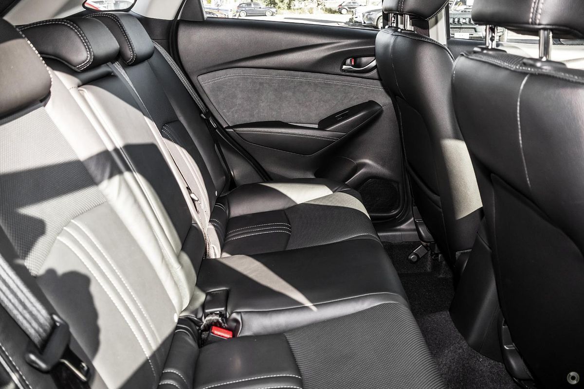 2025 Mazda CX-3 G20 Akari DK